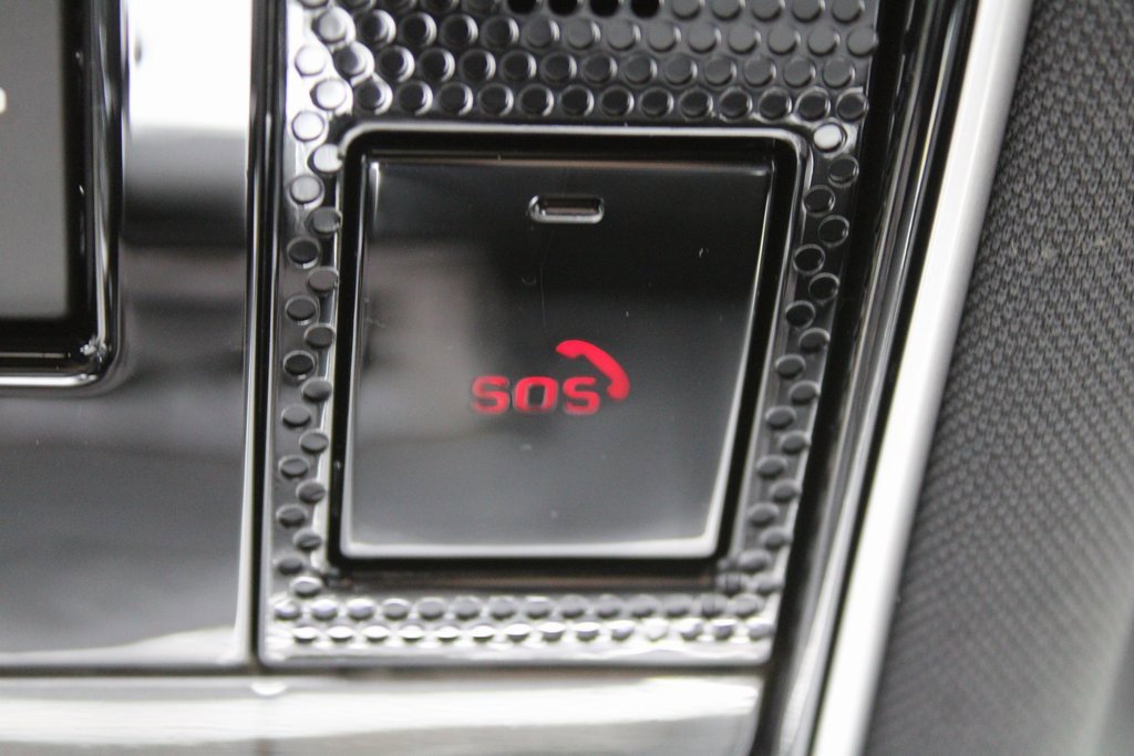 New 2025 Land Rover Range Rover Long Wheelbase SE image 53