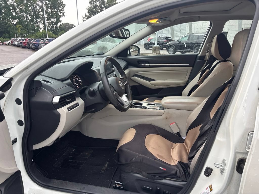 Used 2019 Nissan Altima 2.5 SV FWD image 5
