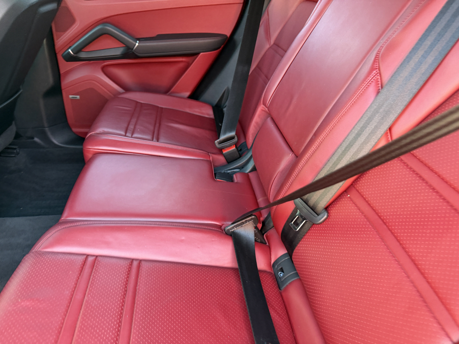 Used 2019 Porsche Cayenne AWD/4WD image 17