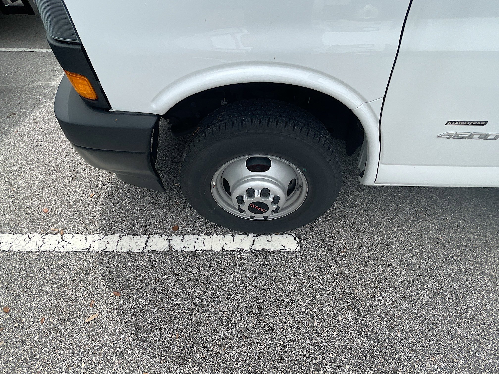 New 2023 GMC Savana 4500 w/ Power Convenience Package image 2