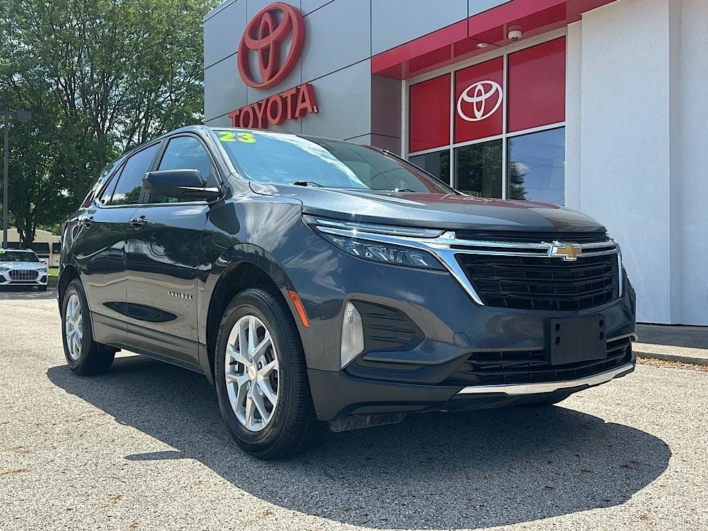 Used 2023 Chevrolet Equinox LT AWD/4WD image 9
