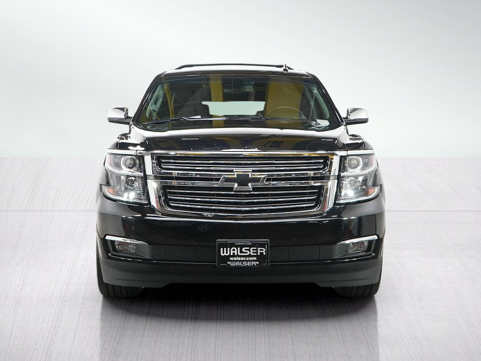 Used 2019 Chevrolet Suburban Premier w/ Premier Plus Edition AWD/4WD image 8