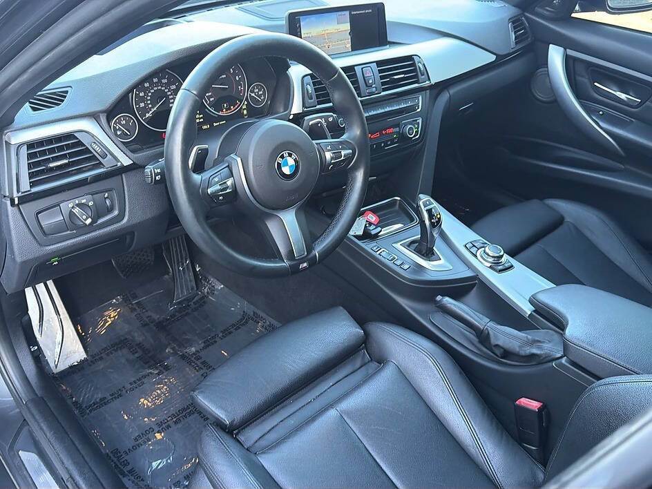 Used 2013 BMW 335i Sedan RWD image 5