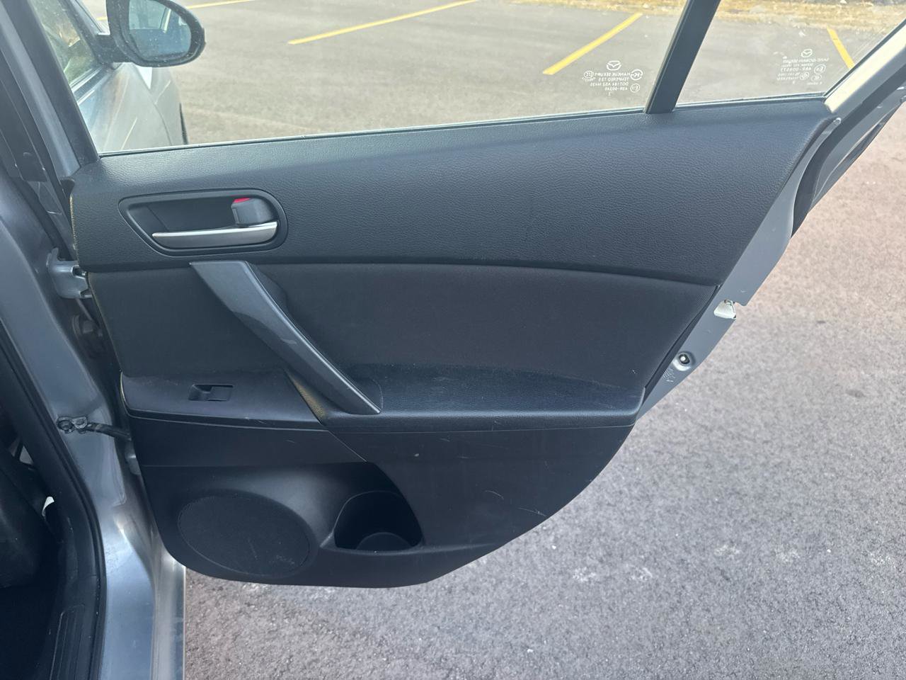 Used 2013 MAZDA MAZDA3 i Touring FWD image 18
