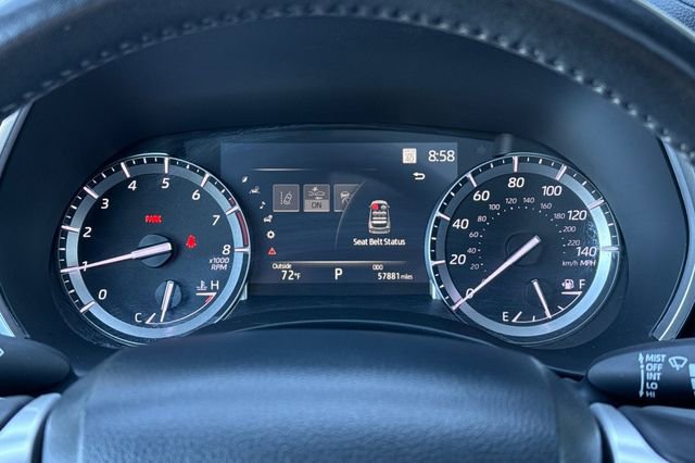 Used 2022 Toyota Highlander XLE AWD/4WD image 34