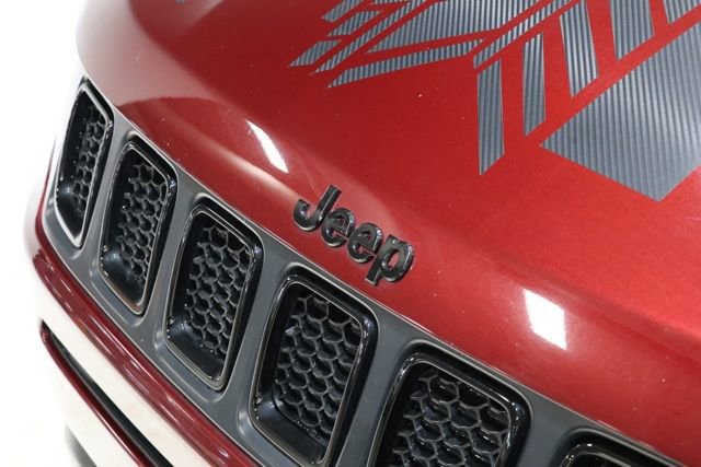 Used 2021 Jeep Compass Latitude w/ Sun and Sound Group AWD/4WD image 12