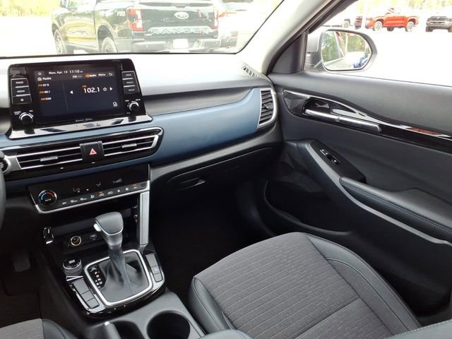 Used 2023 Kia Seltos S image 11