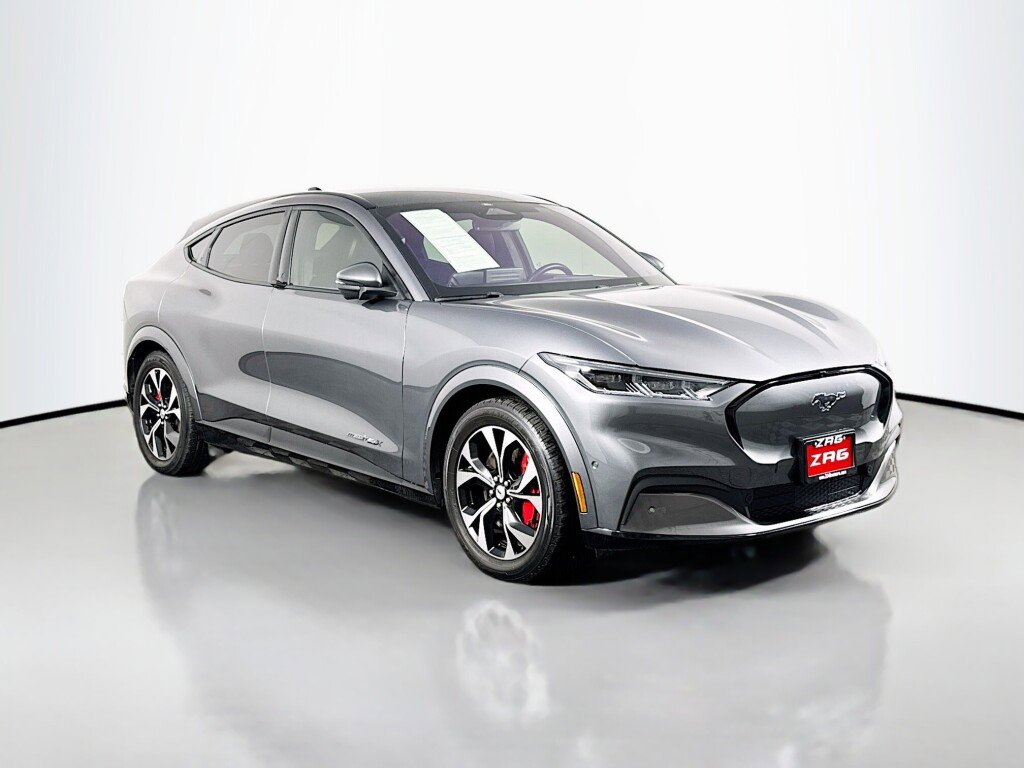 Used 2021 Ford Mustang Mach-E Premium w/ Equipment Group 301A image 7