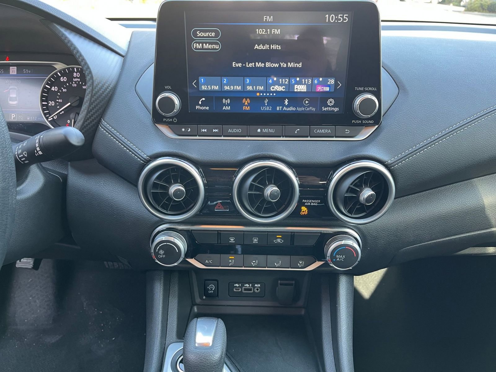 Used 2025 Nissan Sentra SV image 17