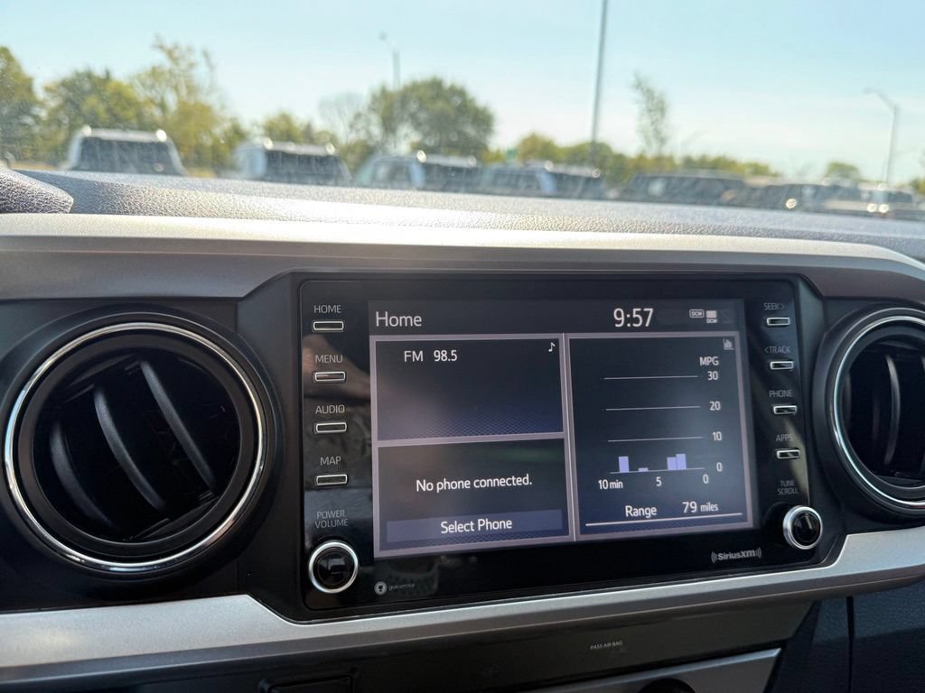 Used 2020 Toyota Tacoma SR5 RWD image 16