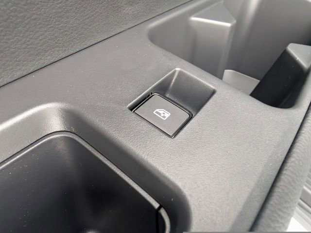 New 2026 Nissan Pathfinder SL image 12