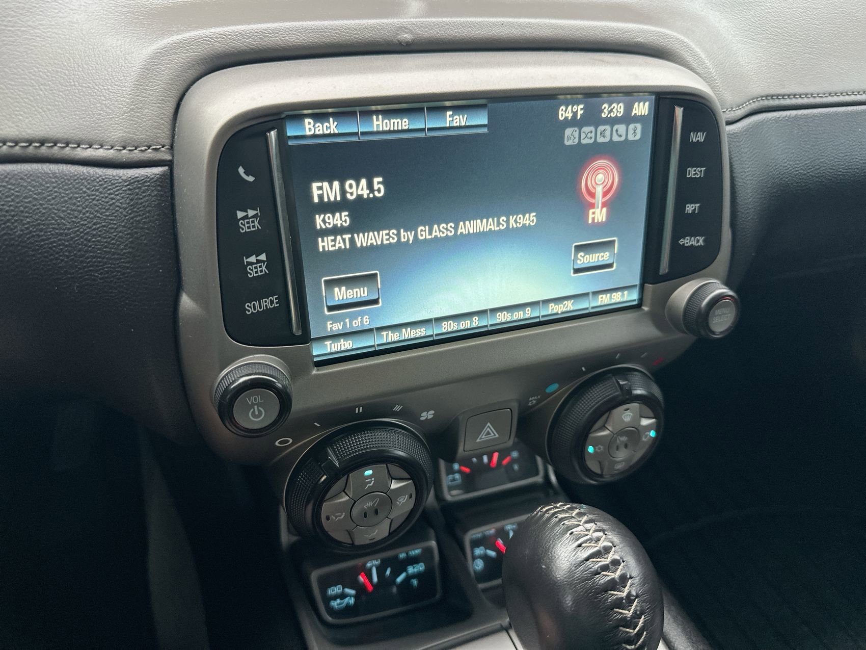 Used 2015 Chevrolet Camaro SS RWD image 16
