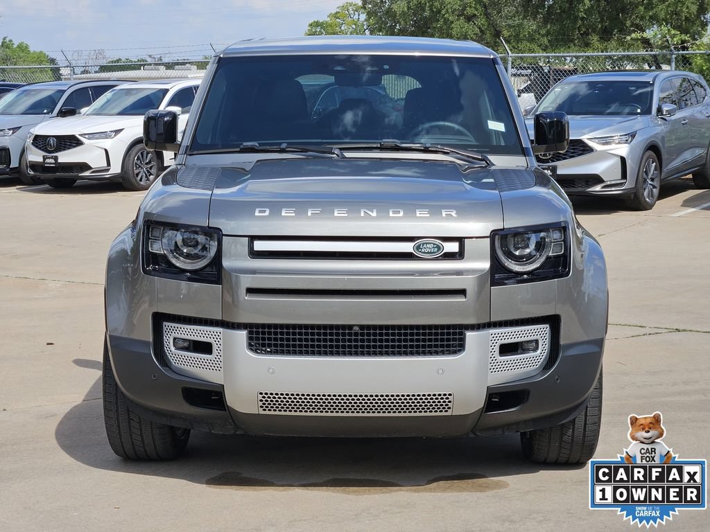 Used 2024 Land Rover Defender 110 SE AWD/4WD image 2