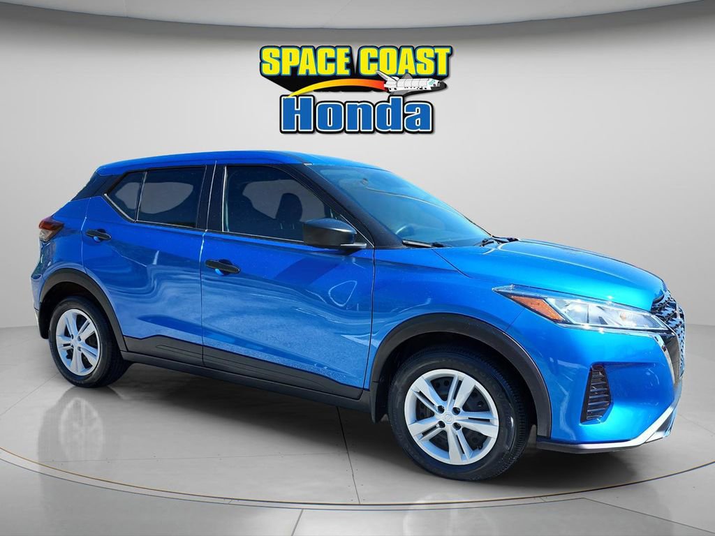 Used 2024 Nissan Kicks S image 12