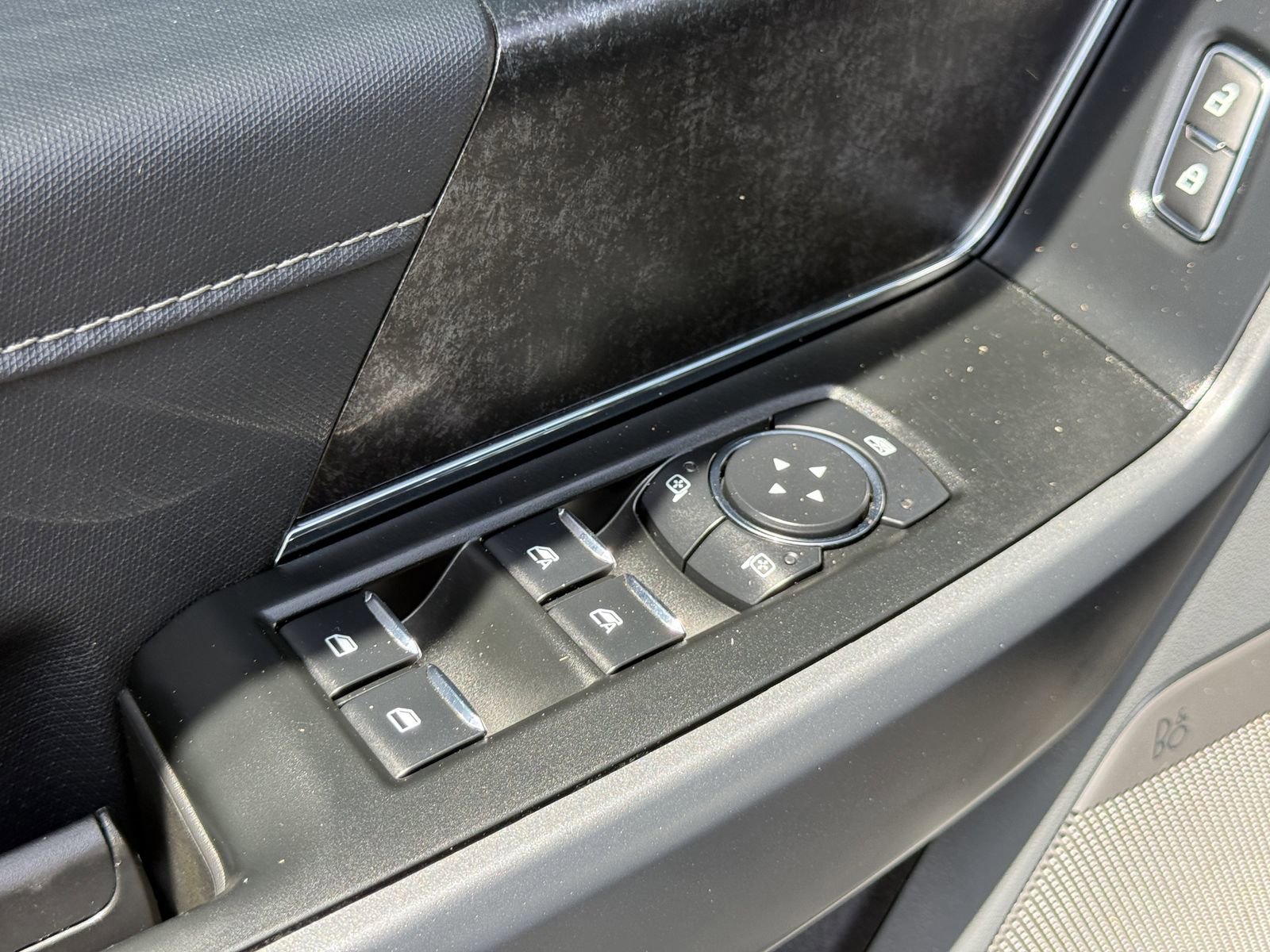 Certified 2025 Ford F150 Lightning Flash AWD/4WD image 19