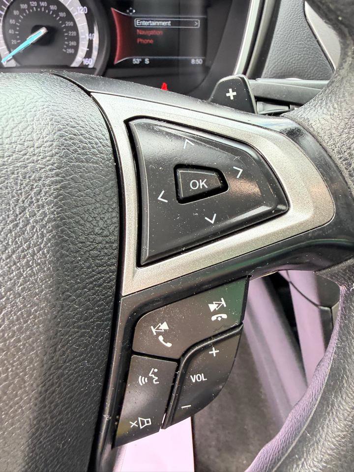 Used 2019 Ford Fusion SE FWD image 21