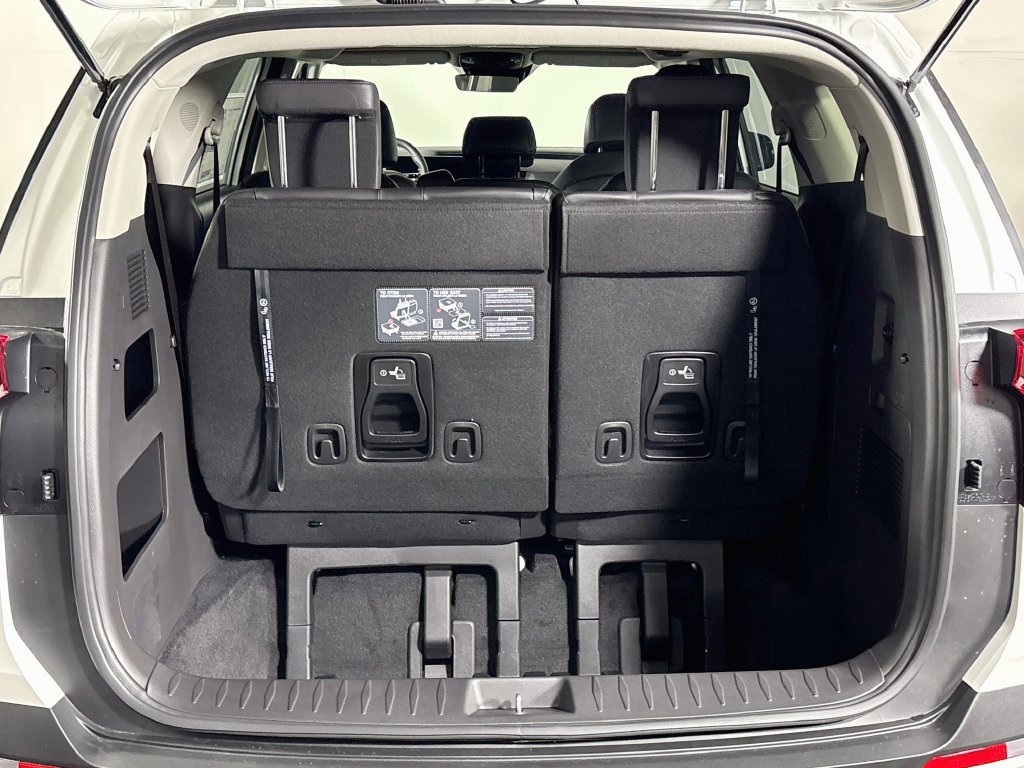 New 2027 Kia Carnival FWD image 20