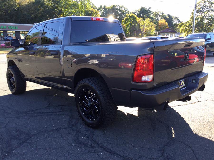 Used 2017 RAM 1500 Express w/ Express Value Package image 8