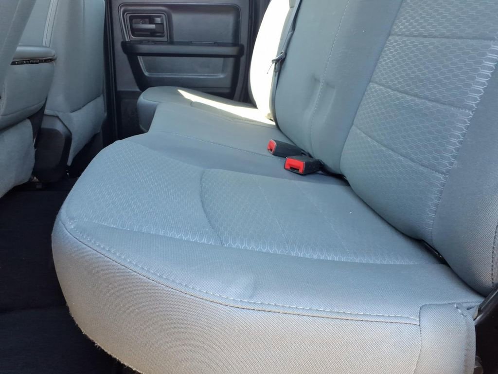 Used 2016 RAM 1500 Express AWD/4WD image 16