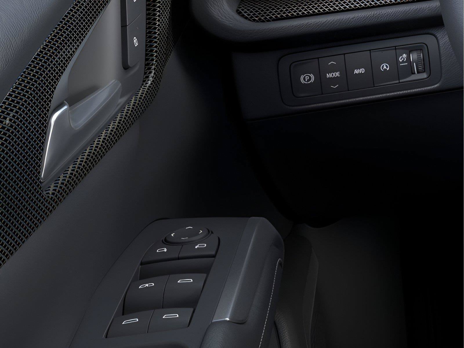 New 2027 Chevrolet Traverse Z71 w/ LPO, Floor Liner Package AWD/4WD image 14