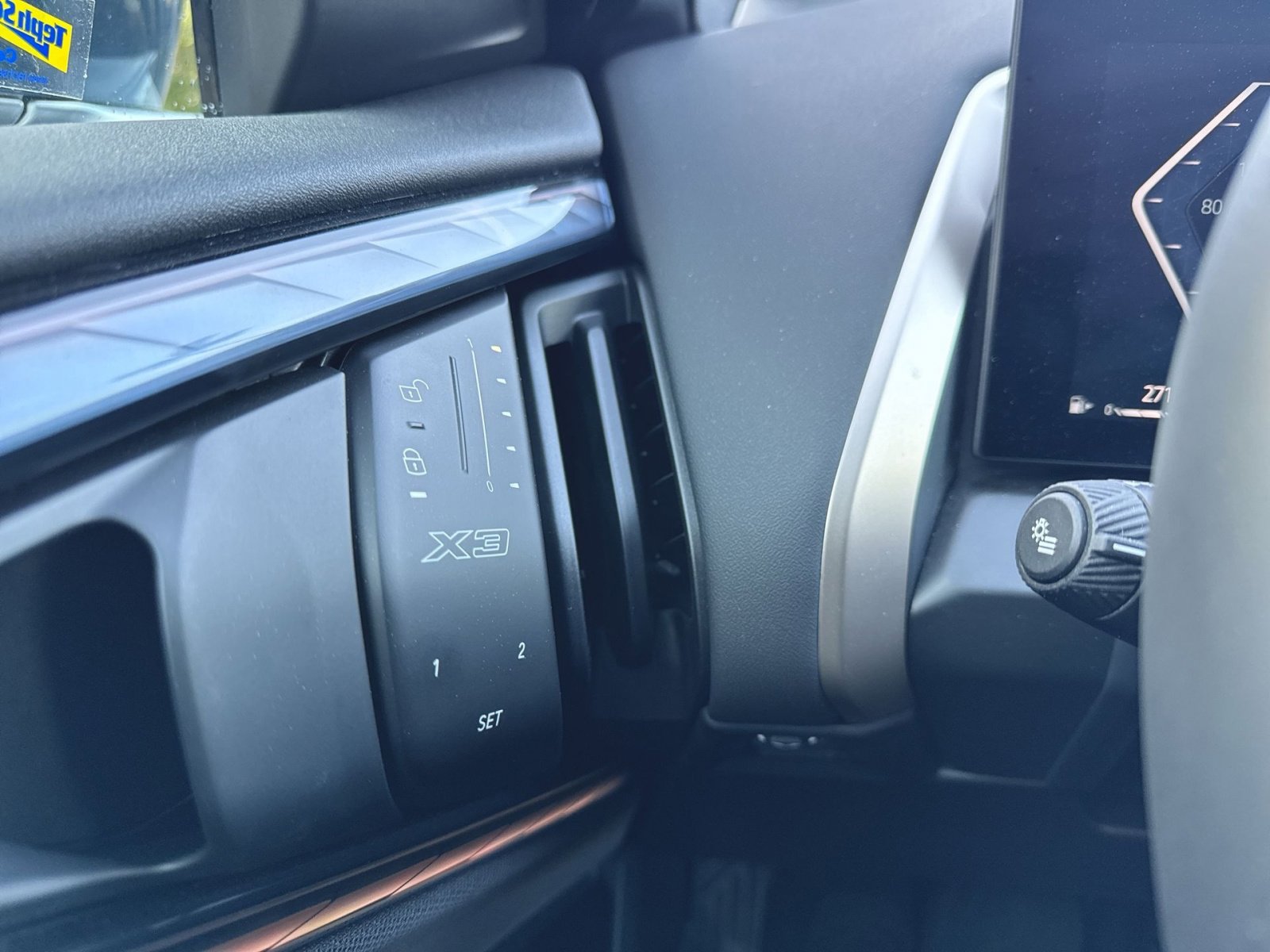 Certified 2025 BMW X3 xDrive30i image 22