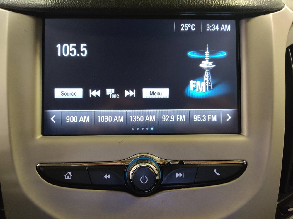 Used 2017 Chevrolet Cruze LS FWD image 25
