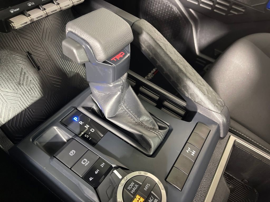 Certified 2025 Toyota Tacoma TRD Off-Road image 22