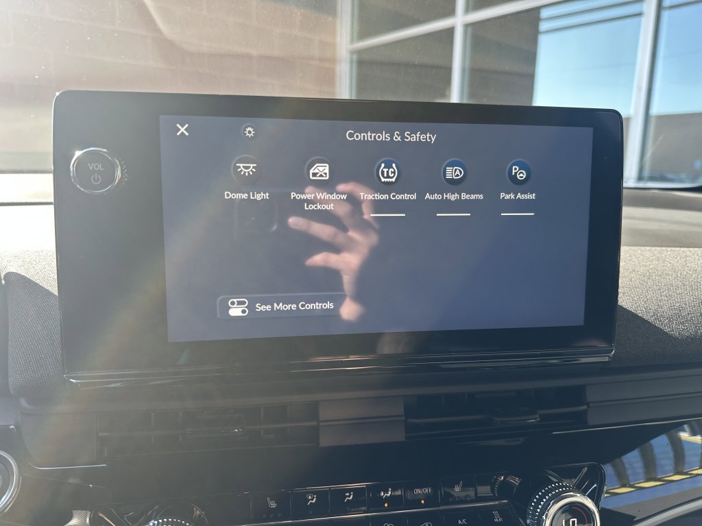 Used 2024 Honda Prologue EX image 24