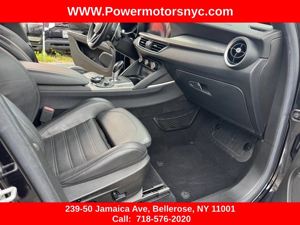 Used 2019 Alfa Romeo Stelvio Ti Sport w/ Quick Order Package 22S Sport AWD/4WD image 25