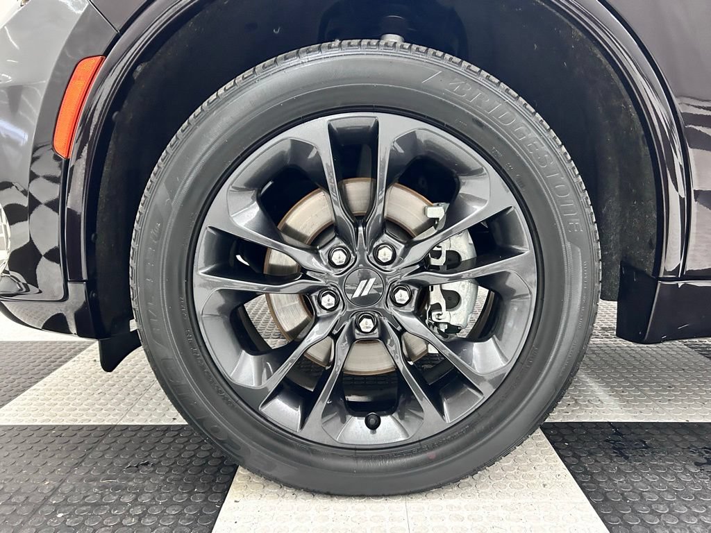 Used 2023 Dodge Durango GT w/ Blacktop Package AWD/4WD image 8