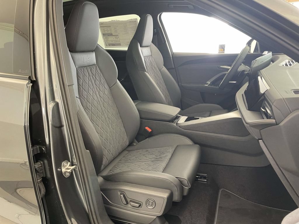 New 2026 Audi SQ5 Premium Plus AWD/4WD image 23