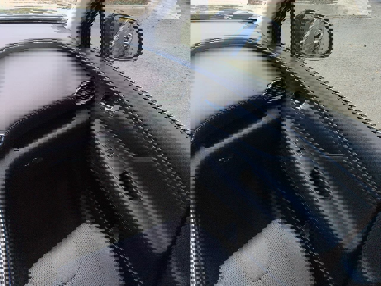 Used 2023 Hyundai Santa Fe SEL image 17