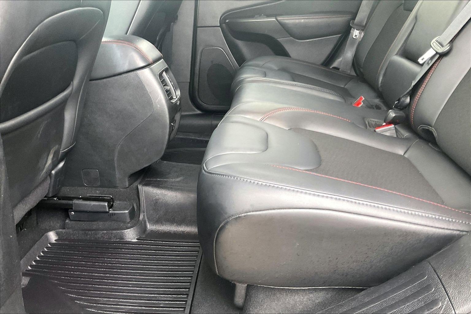 Used 2021 Jeep Cherokee Trailhawk w/ Trailer Tow Group image 17