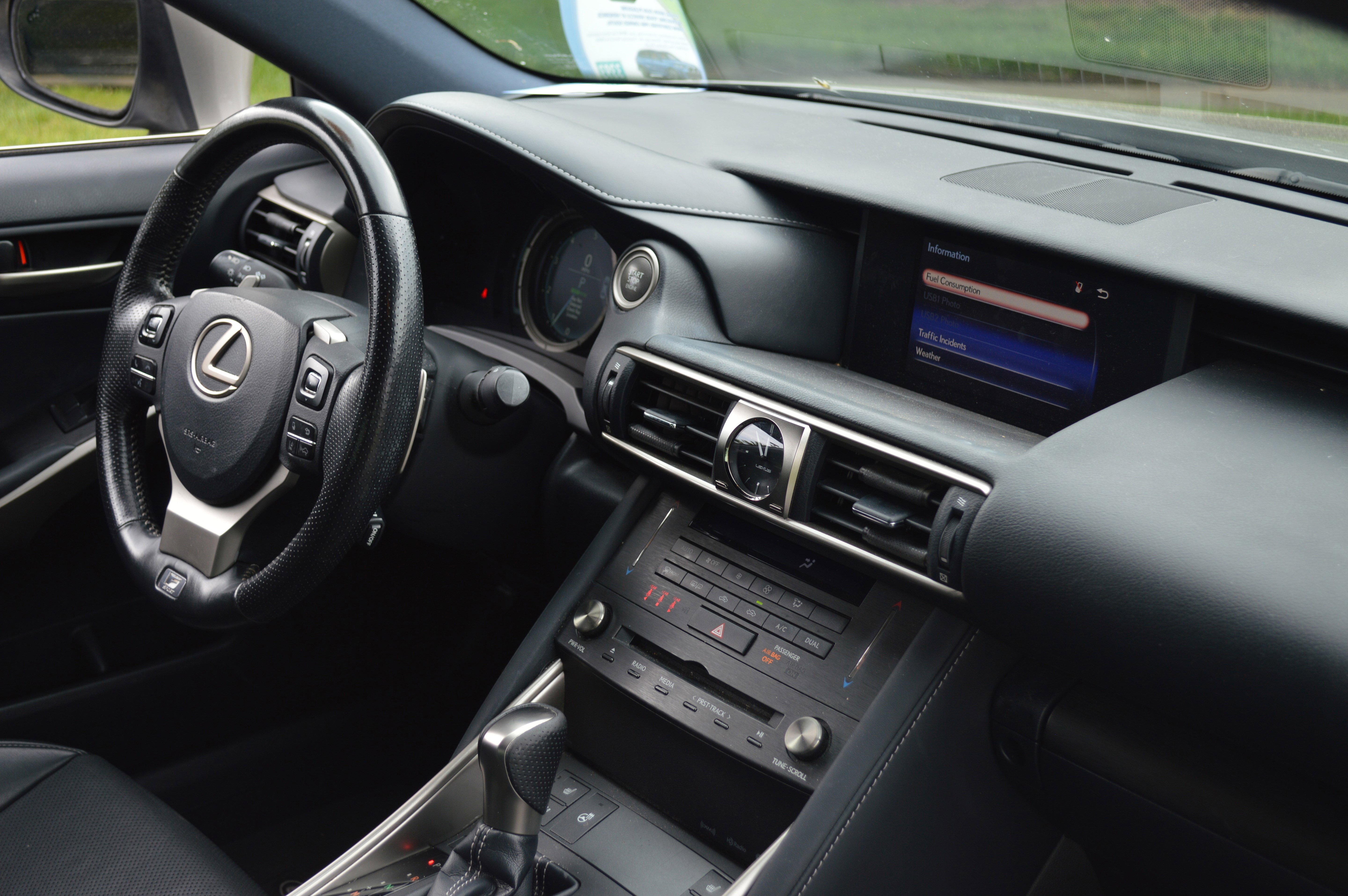 Used 2019 Lexus IS 300 F Sport w/ F Sport Package RWD image 40