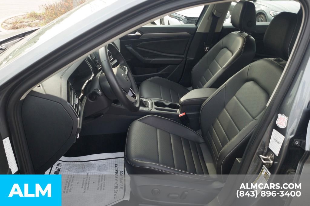 Used 2024 Volkswagen Jetta SE image 15