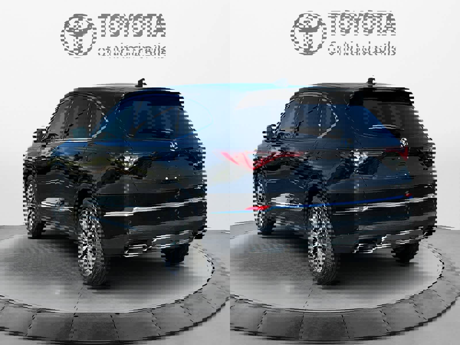 Used 2025 Acura MDX SH-AWD w/ Technology Package image 4