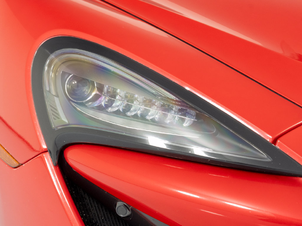 Used 2017 McLaren 570S RWD image 43