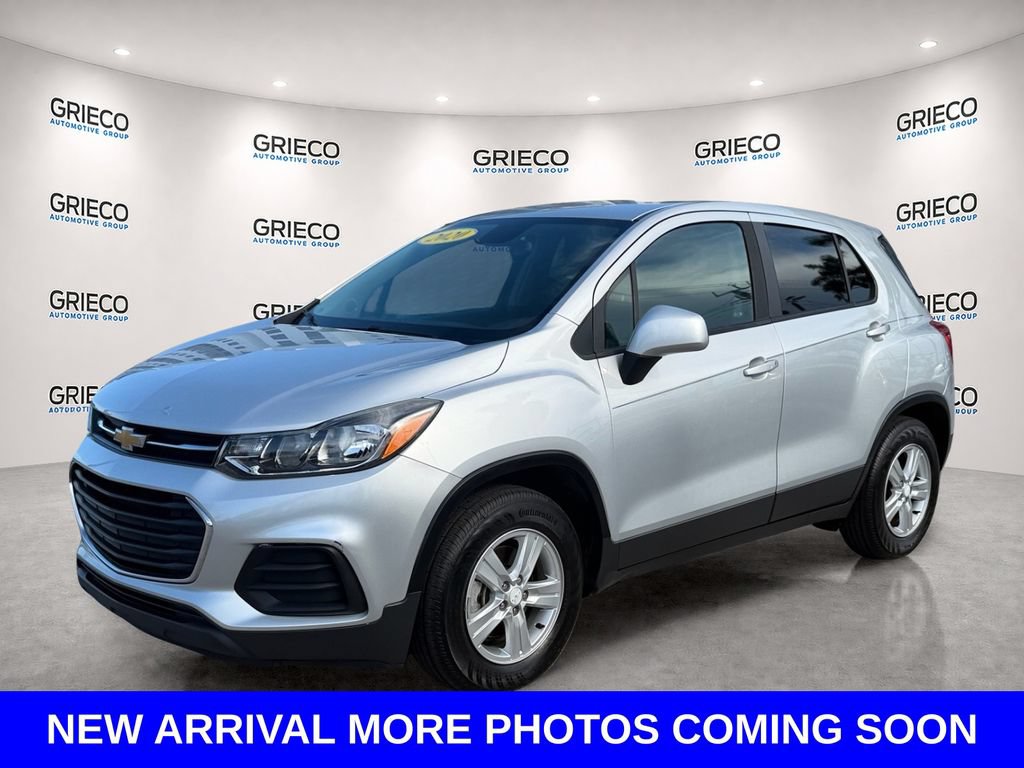 Used 2020 Chevrolet Trax LS w/ Tint and Cruise Package FWD image 3