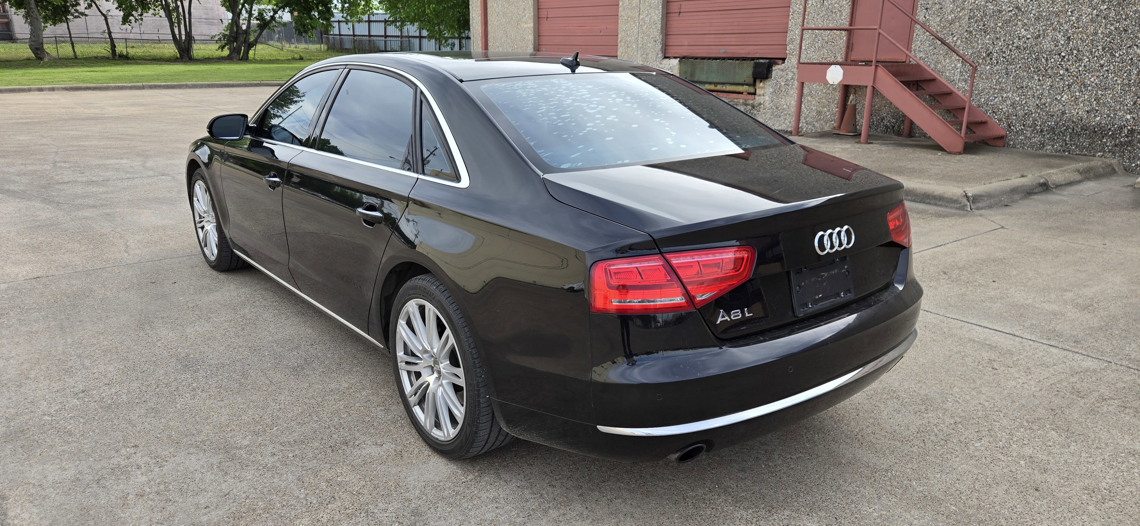 Used 2014 Audi A8 L 3.0T w/ Premium Package image 6