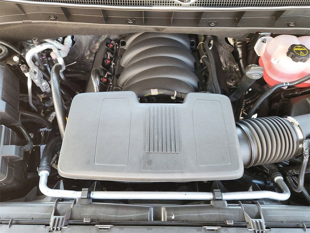 New 2025 Chevrolet Suburban High Country image 31