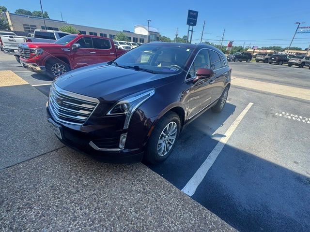 Used 2018 Cadillac XT5 Luxury w/ Driver Awareness Package FWD image 1