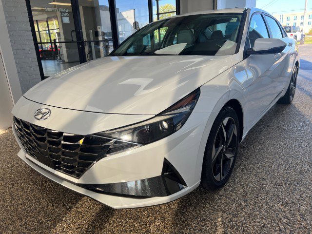 Used 2021 Hyundai Elantra Limited image 5
