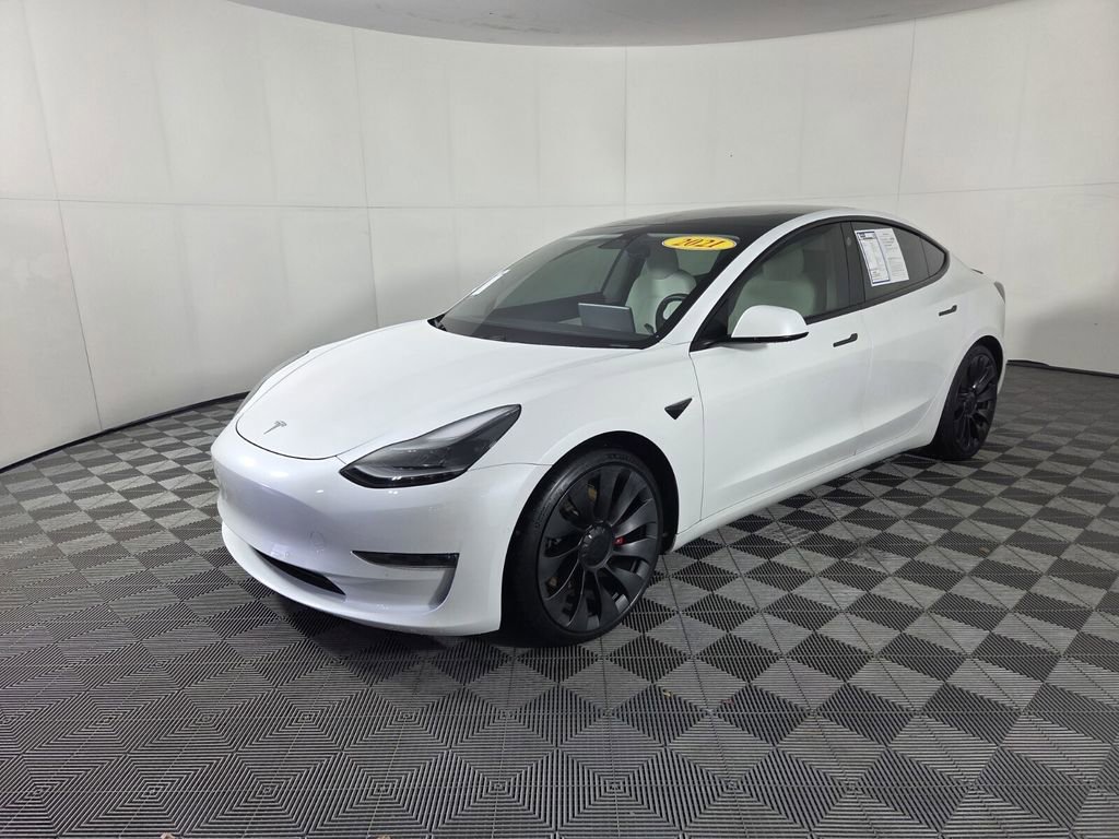 Used 2021 Tesla Model 3 Performance image 4