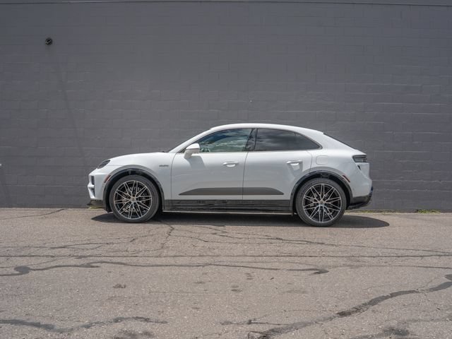 Certified 2024 Porsche Macan Turbo Electric AWD/4WD video 2