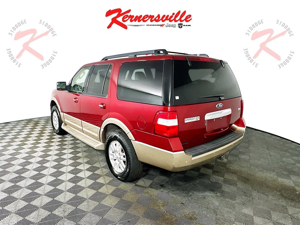 Used 2013 Ford Expedition XLT image 5