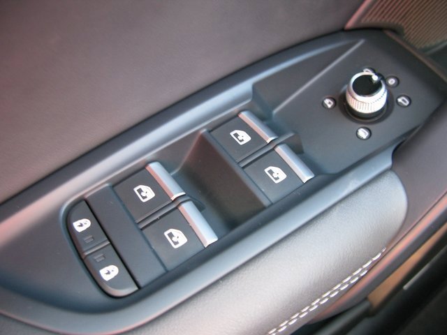 Used 2024 Audi Q5 2.0T Premium Plus image 18