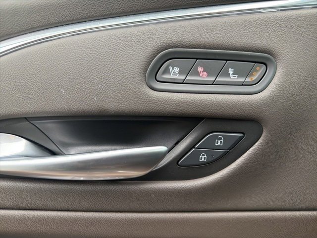 Used 2024 Cadillac Escalade Sport w/ LPO, ONYX Package image 15