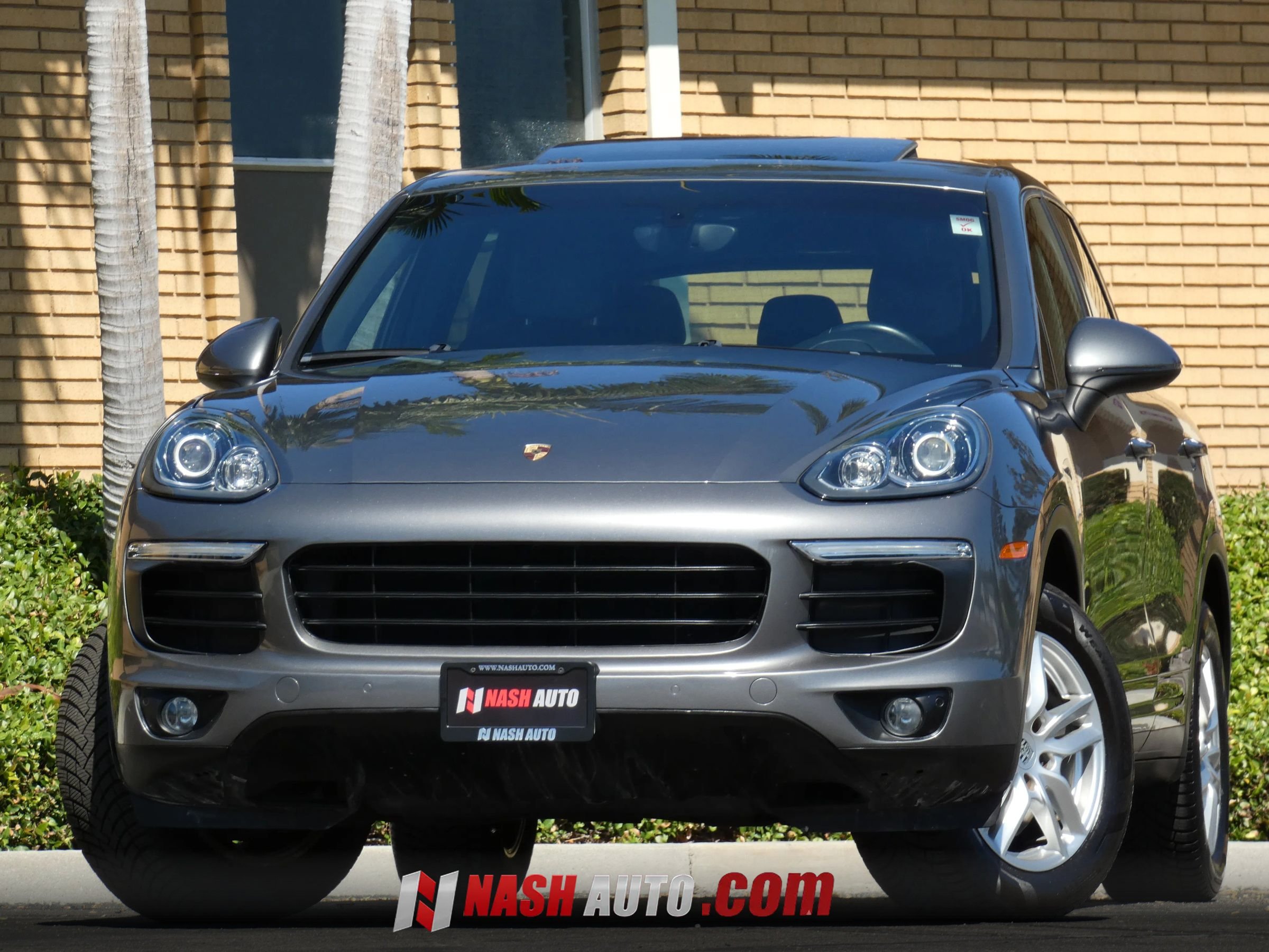 Used 2018 Porsche Cayenne AWD/4WD image 4
