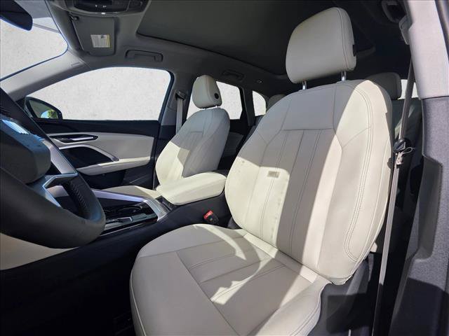 New 2025 Audi Q5 Premium w/ Convenience Package AWD/4WD image 15