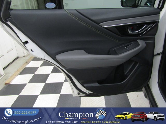 Used 2023 Subaru Outback Onyx Edition AWD/4WD image 16